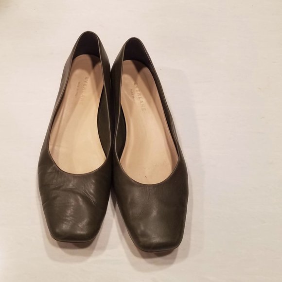Everlane 90's Square Toe Flat - Picture 2 of 5